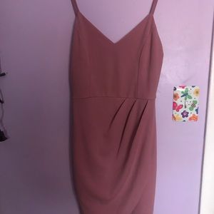 Dusty pink lulus dress
